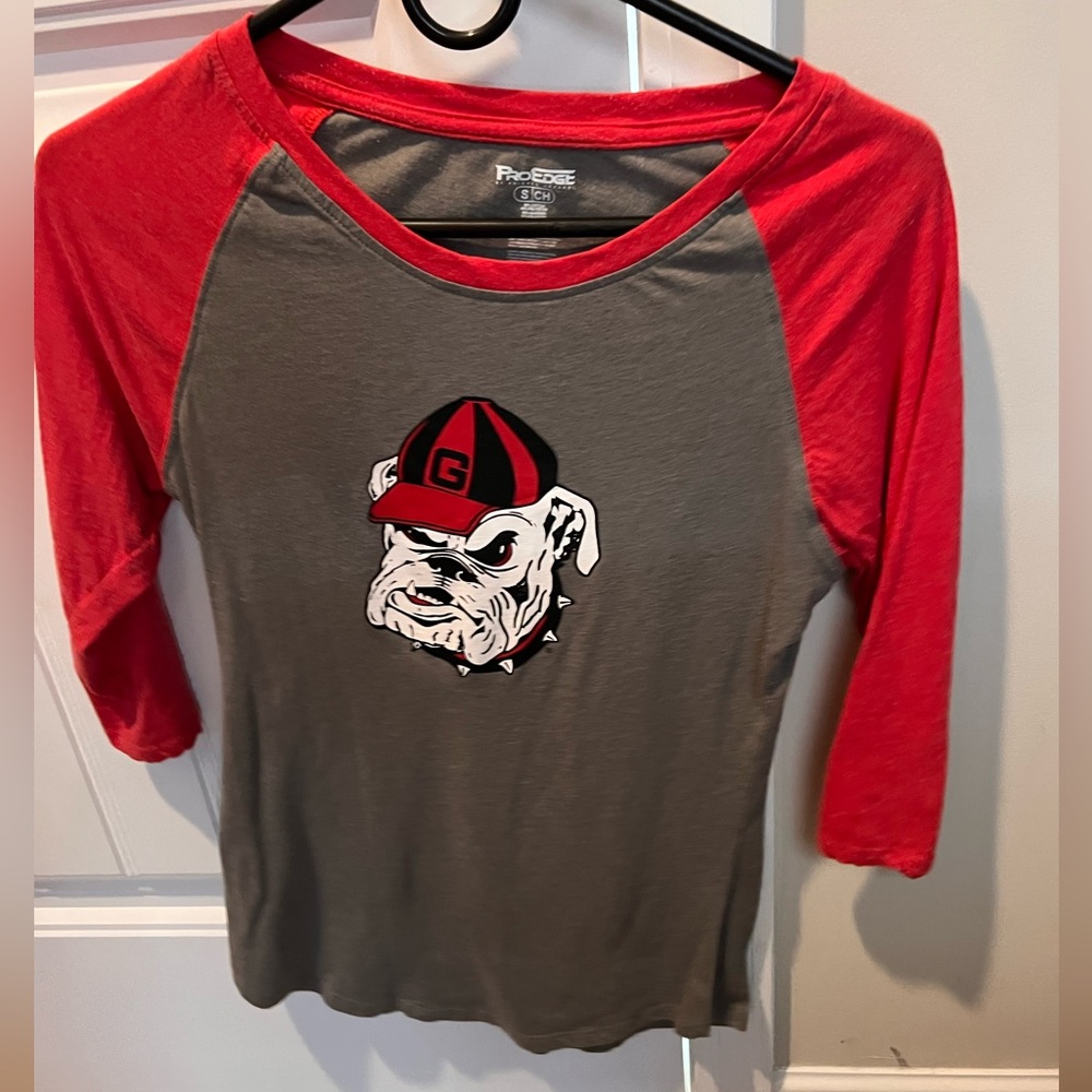 Georgia Bulldog baseball tee